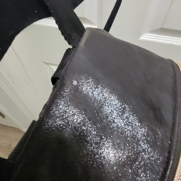 Disney Minnie Mouse sparkle sequin bow rose gold and black mini backpack. - Picture 2 of 6